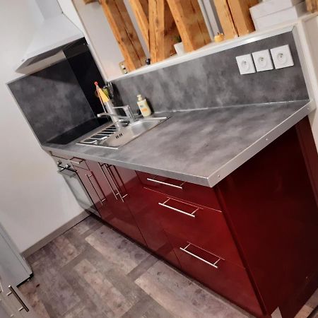 Joli Appartement T2 Agglo Troyes Sainte-Savine Esterno foto